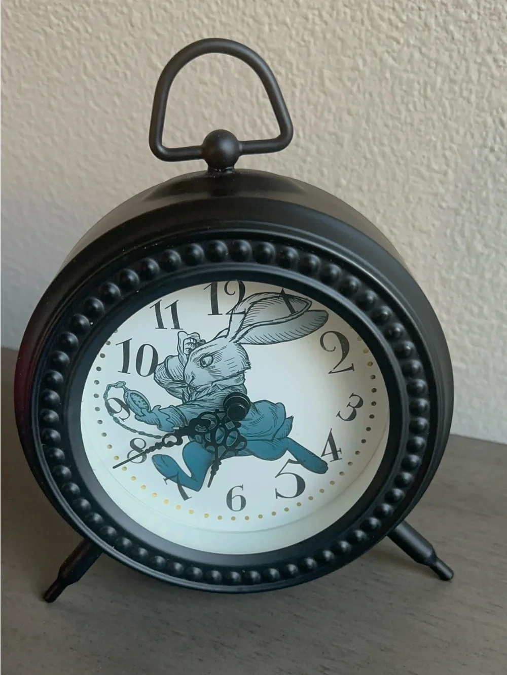 Disney Store• Alice Through The Looking Glass White Rabbit Desktop Clock.
